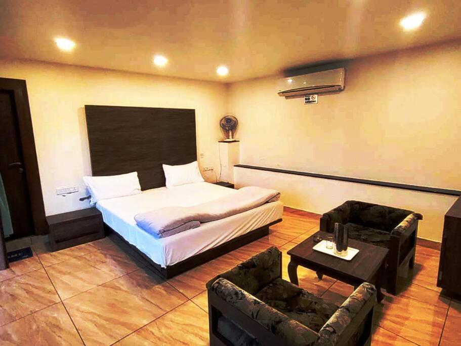 7Bhk Hill Villa Mount Abu Buitenkant foto